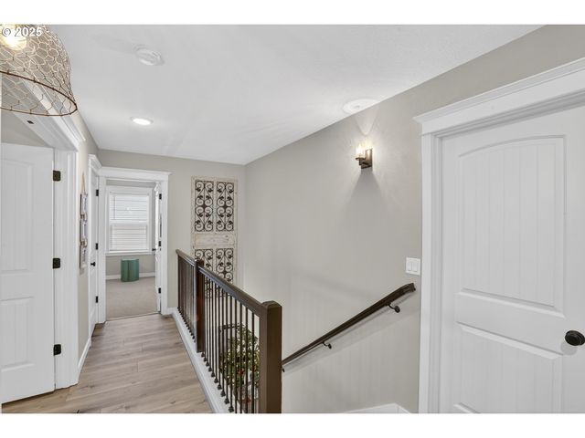 3934 N BOOMER Dr, Newberg, OR 97132