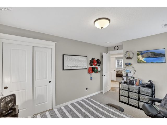 3934 N BOOMER Dr, Newberg, OR 97132