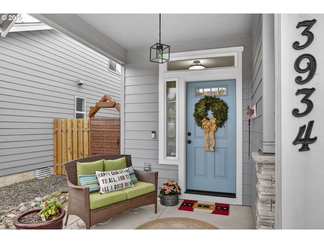 3934 N BOOMER Dr, Newberg, OR 97132