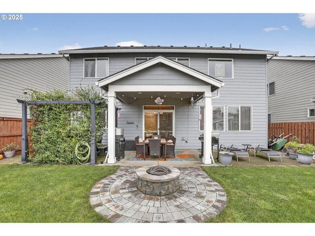 3934 N BOOMER Dr, Newberg, OR 97132