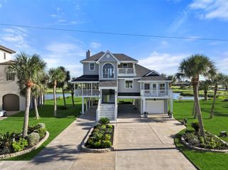 14131 Grambo Boulevard, Galveston, TX 77554
