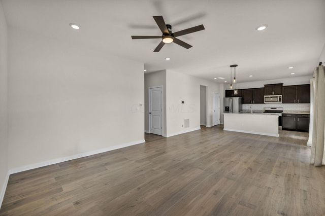 730 Leslie Drive, Plain City, OH 43064