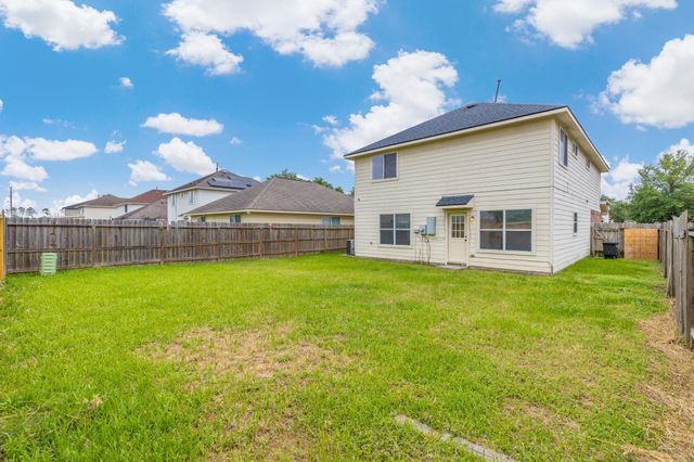 9031 Aspen Trace Lane, Humble, TX 77338
