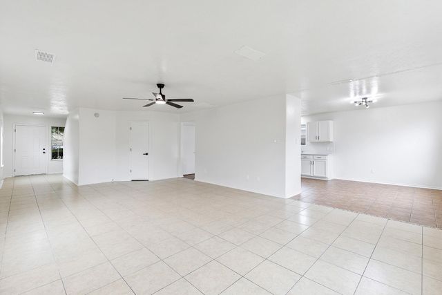 9031 Aspen Trace Lane, Humble, TX 77338
