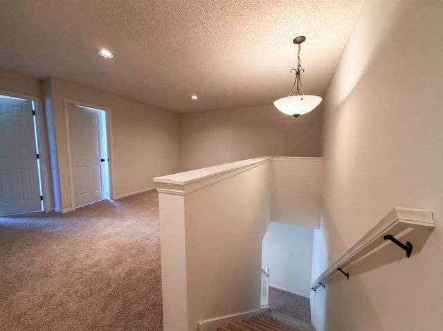 5221 Robin Lane 179, Farmington, MN 55024