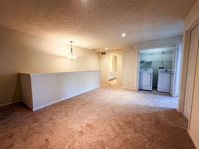 5221 Robin Lane 179, Farmington, MN 55024