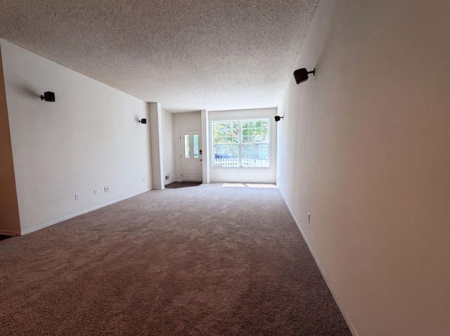 5221 Robin Lane 179, Farmington, MN 55024