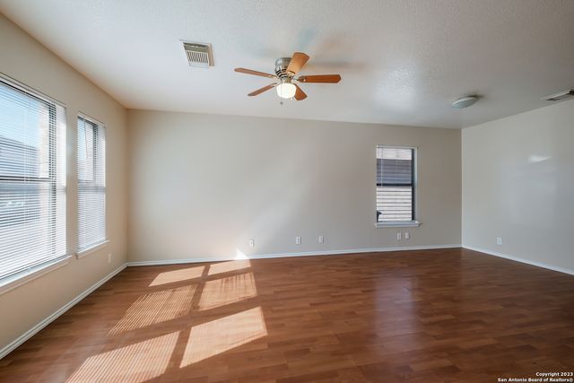 86 MCLENNAN OAK, San Antonio, TX 78240