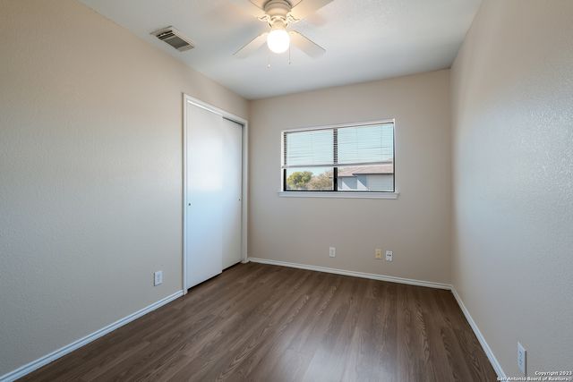 86 MCLENNAN OAK, San Antonio, TX 78240