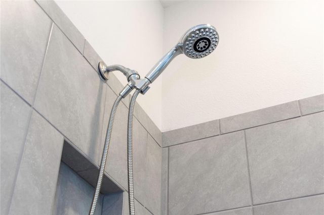 5460 FLINT HILLS DRIVE, Wimauma, FL 33598