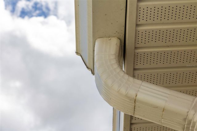 5460 FLINT HILLS DRIVE, Wimauma, FL 33598