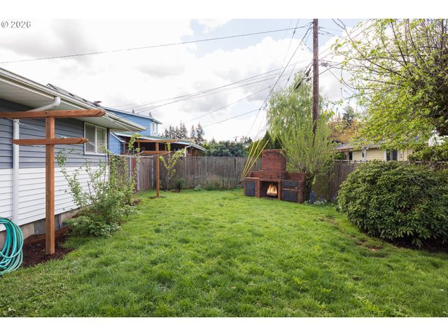 901 Ne 153RD Ave, Portland, OR 97230