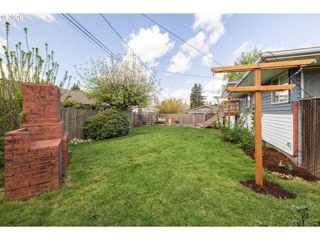 901 Ne 153RD Ave, Portland, OR 97230