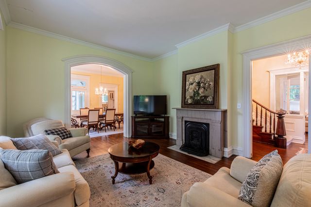 612 E Peru Street, Princeton, IL 61356