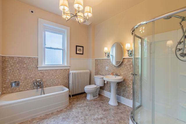 612 E Peru Street, Princeton, IL 61356