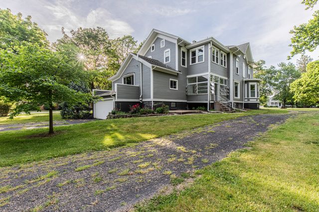 612 E Peru Street, Princeton, IL 61356