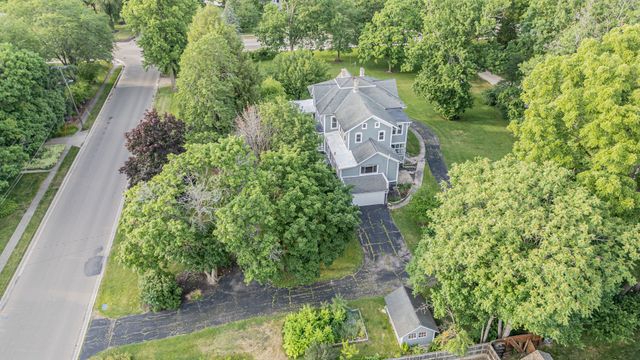 612 E Peru Street, Princeton, IL 61356