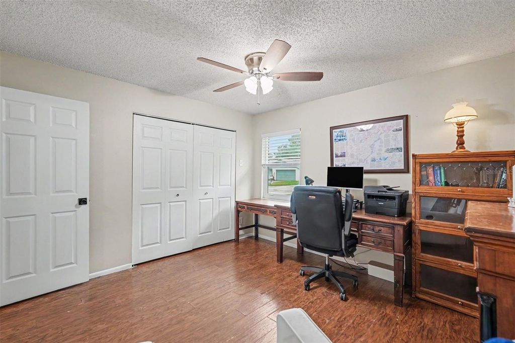 Image 20 of property listing at 8064 FAWNRIDGE CIRCLE, Tampa, FL 33610