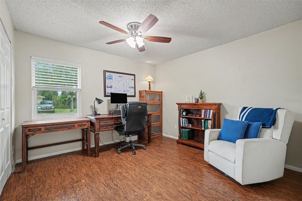 Image 21 of property listing at 8064 FAWNRIDGE CIRCLE, Tampa, FL 33610