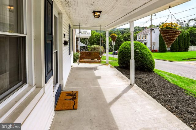 19 MAPLE, Mohnton, PA 19540
