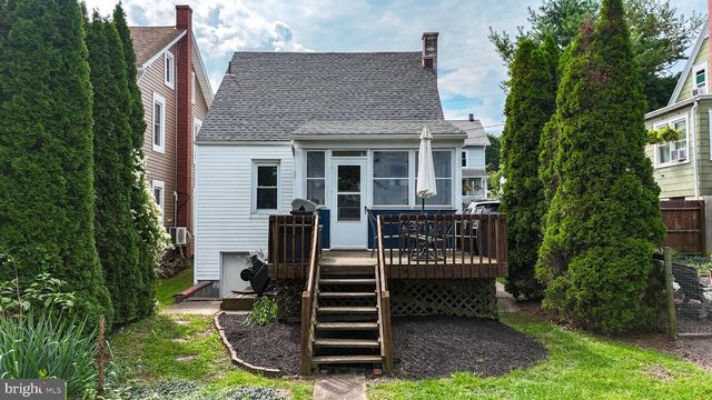 19 MAPLE, Mohnton, PA 19540