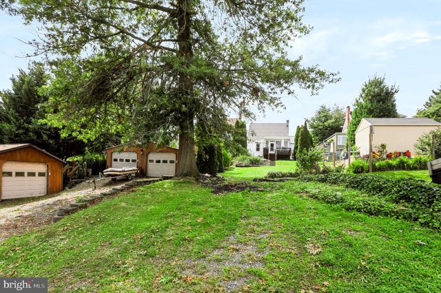 19 MAPLE, Mohnton, PA 19540