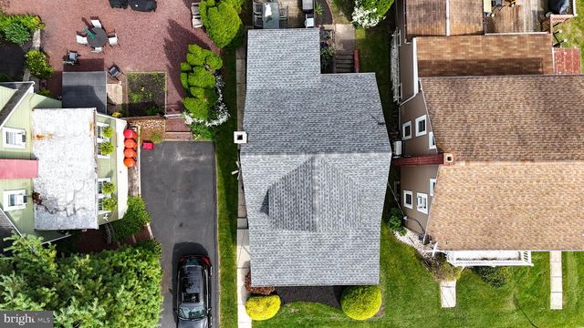 19 MAPLE, Mohnton, PA 19540