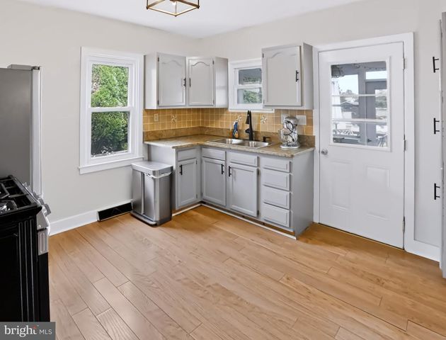 19 MAPLE, Mohnton, PA 19540