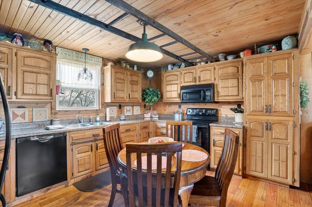 736 Logger Road, Marshfield, MO 65706