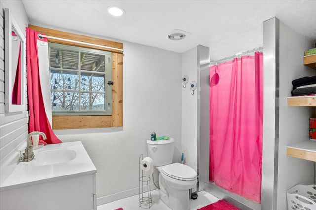 736 Logger Road, Marshfield, MO 65706