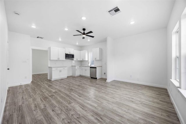 7502 Laura Koppe Road C-D, Houston, TX 77028