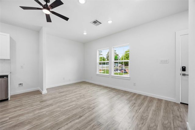 7502 Laura Koppe Road C-D, Houston, TX 77028