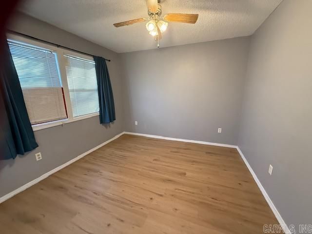 8 Spring River Lane, Cherokee Village, AR 72529