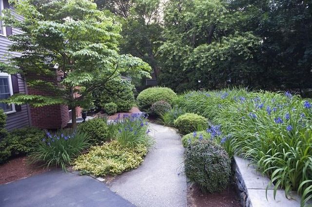 282 Lowell St, Lexington, MA 02420
