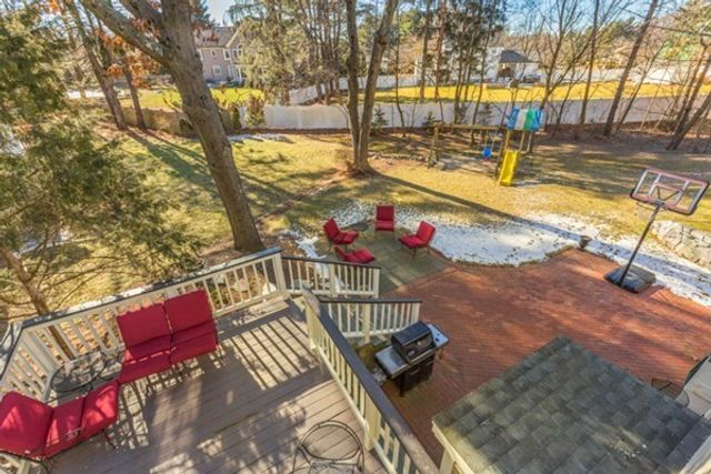 282 Lowell St, Lexington, MA 02420