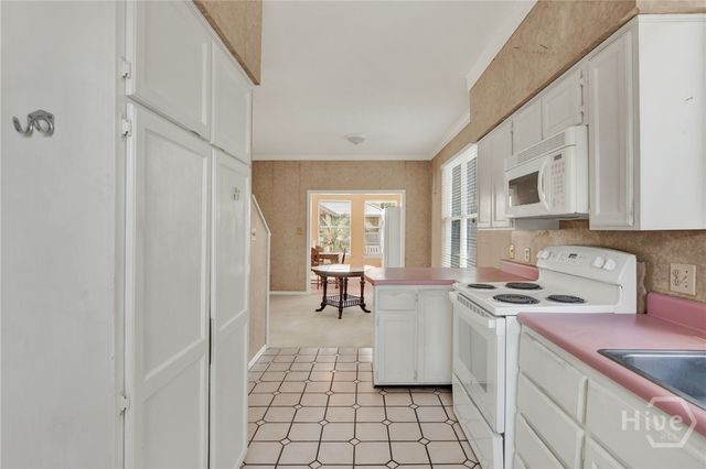 2 Shipwatch Lane, Tybee Island, GA 31328