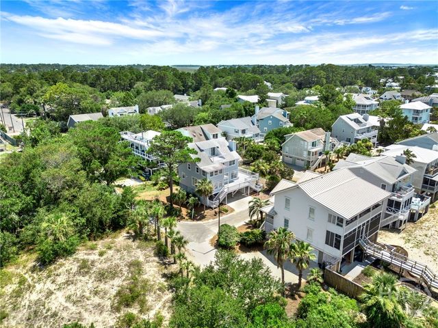 2 Shipwatch Lane, Tybee Island, GA 31328