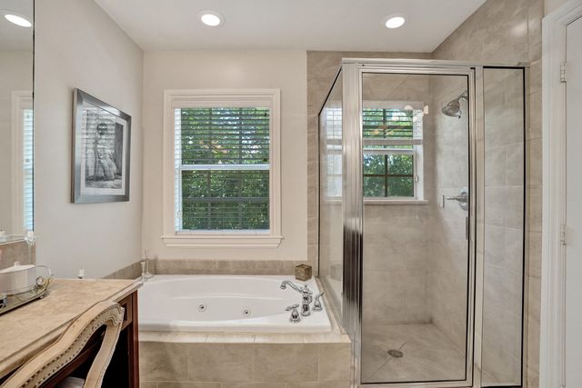 1127 N Victoria Park Road, Fort Lauderdale, FL 33304