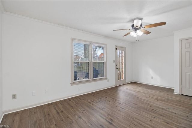 234 Loch CIR, Hampton, VA 23669