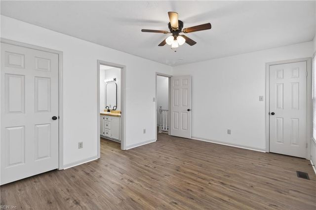 234 Loch CIR, Hampton, VA 23669