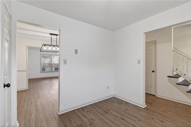 234 Loch CIR, Hampton, VA 23669