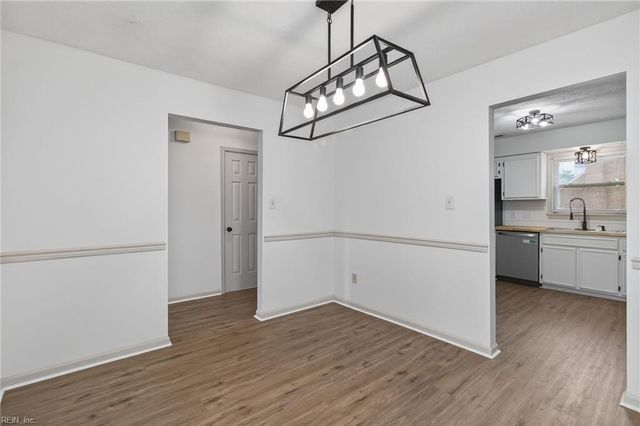 234 Loch CIR, Hampton, VA 23669