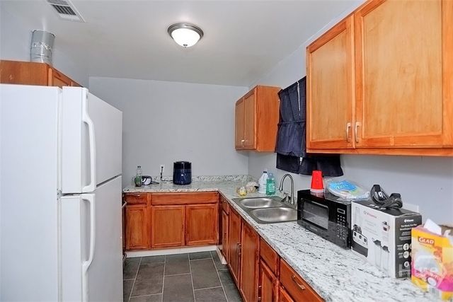 219 Eagle Street, Savannah, GA 31415