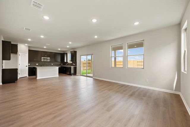 701 Henry Milton RD, Georgetown, TX 78626