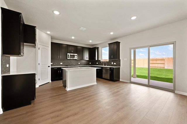 701 Henry Milton RD, Georgetown, TX 78626