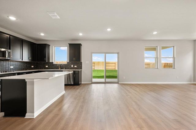 701 Henry Milton RD, Georgetown, TX 78626