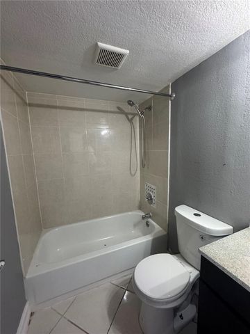 1940 LAKE ATRIUMS CIRCLE 106, Orlando, FL 32839