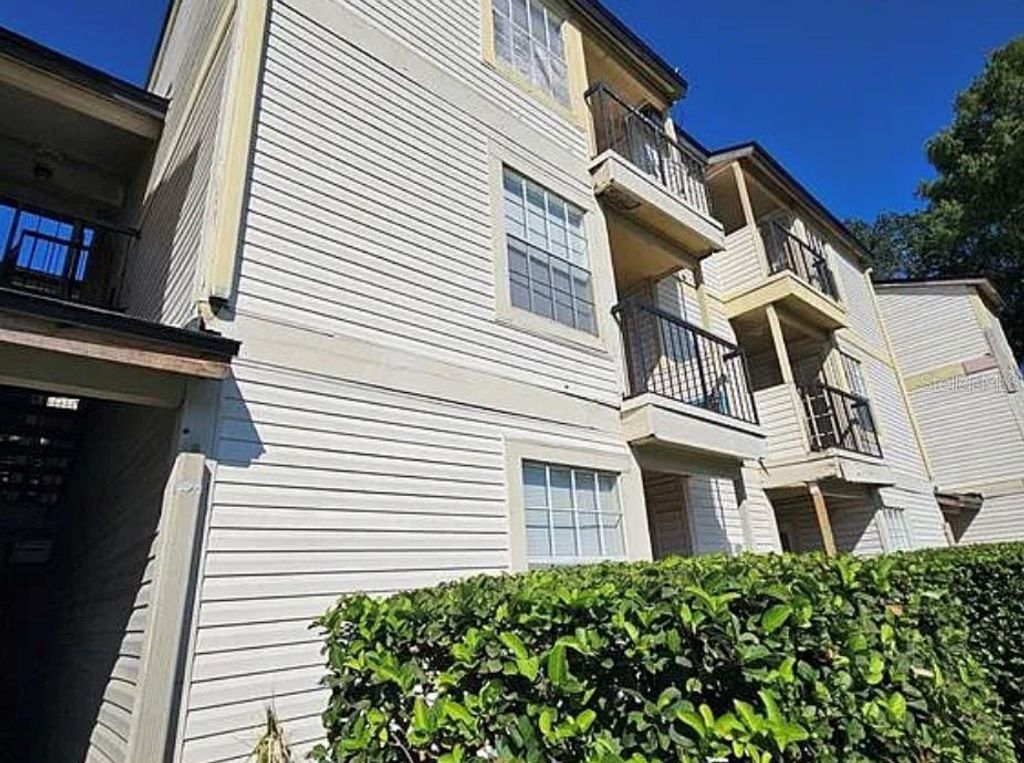 1940 LAKE ATRIUMS CIRCLE 106, Orlando, FL 32839