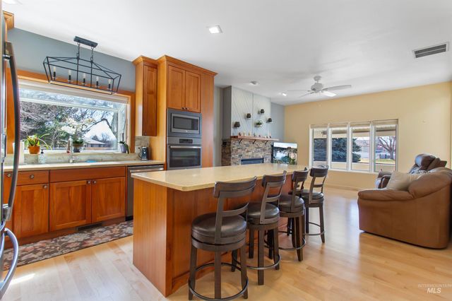 132 Los Lagos, Twin Falls, ID 83301