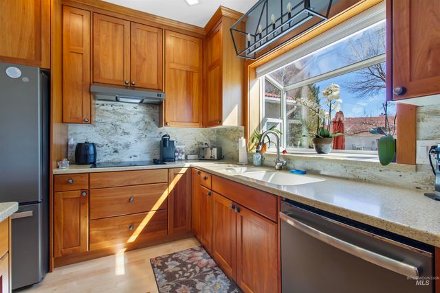 132 Los Lagos, Twin Falls, ID 83301